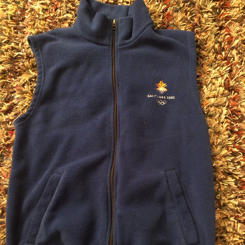 VINTAGE OLYMPIC SHORT SLEEVE JACKET